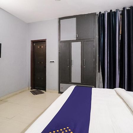 Hotel O Sunrise Guest House Gurgaon Exterior photo