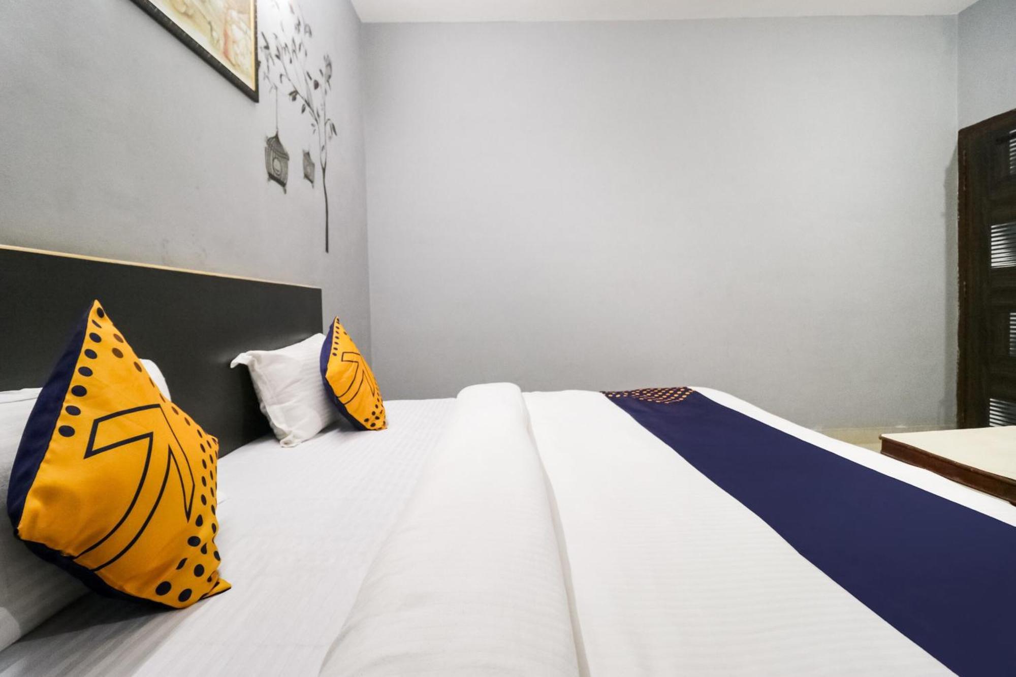 Hotel O Sunrise Guest House Gurgaon Exterior photo